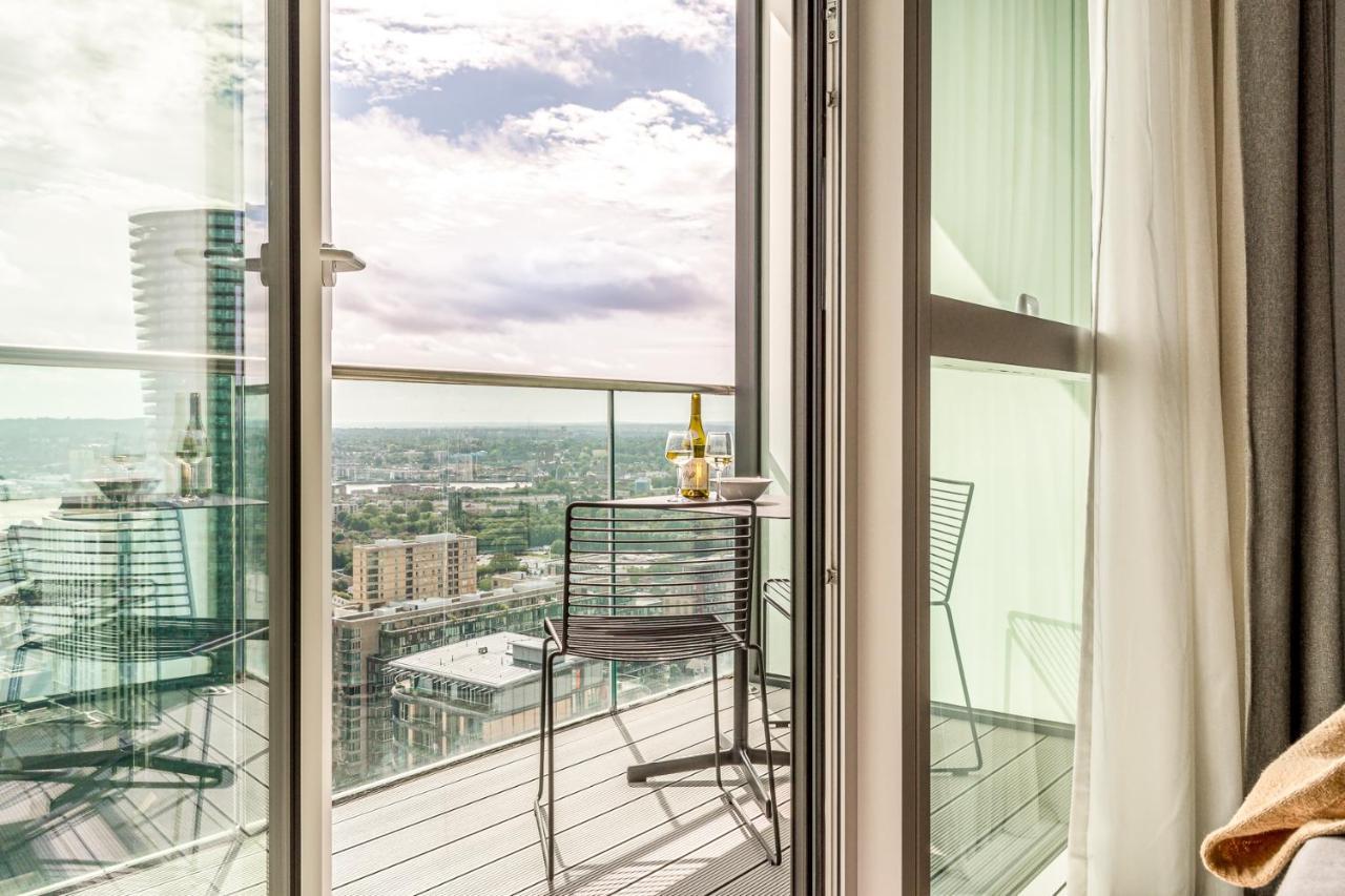 Urban Rest Canary Wharf Apartments London Exterior photo